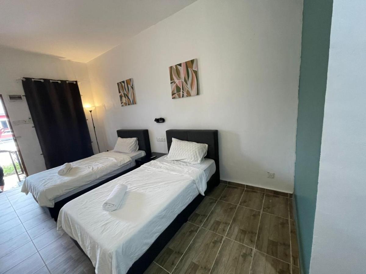 Kedawang Village Langkawi Homestay Pantai Cenang (Langkawi)